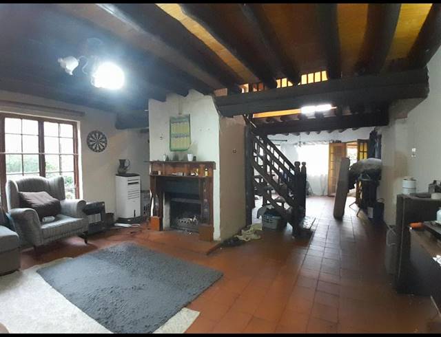 3 BEDROOM HOUSE FOR SALE IN ROOIHUISKRAAL NORTH